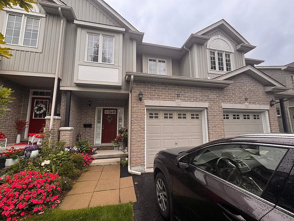 105 Pinnacle Dr #11