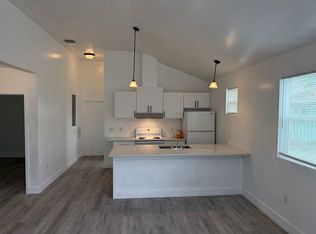 3014 Arlington St #B, Sarasota, FL 34239