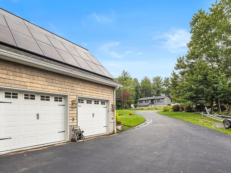 27 Ringwood Ln — Photo 20