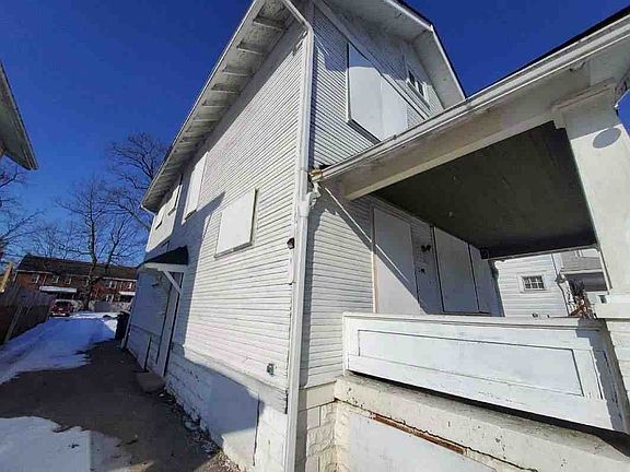 2nd image of 479 Hilltonia Ave