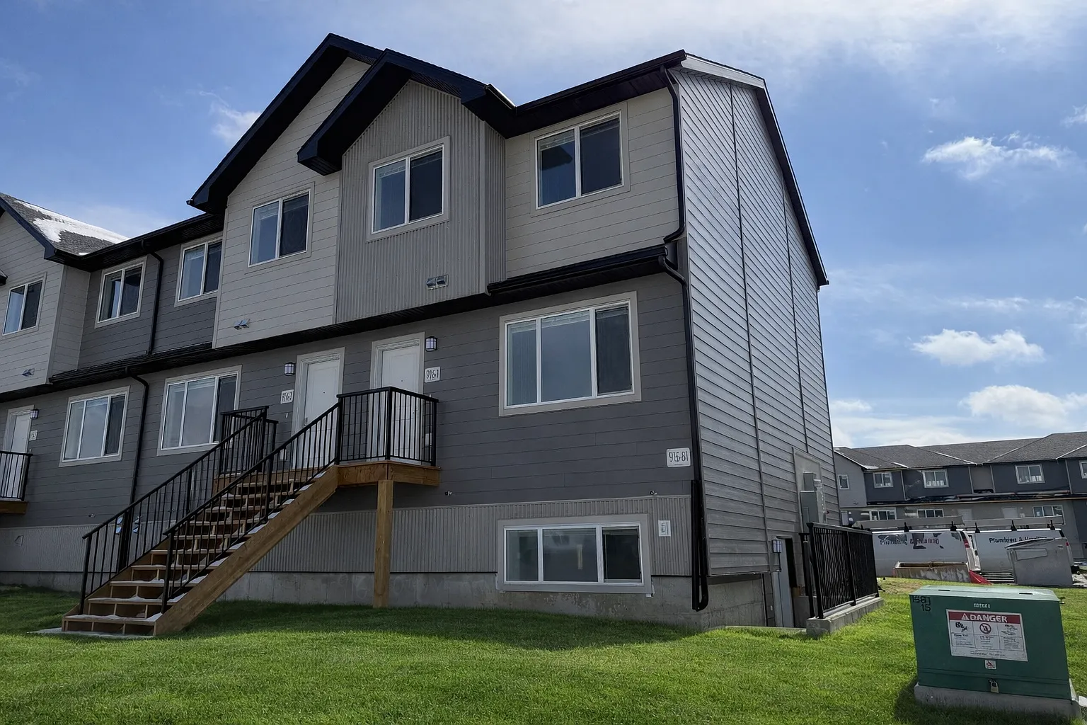 3 bed, 1.0 bath, $1,899 — Photo 1