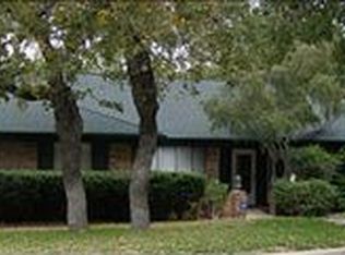 5517 Charlott St, Fort Worth, TX 76112