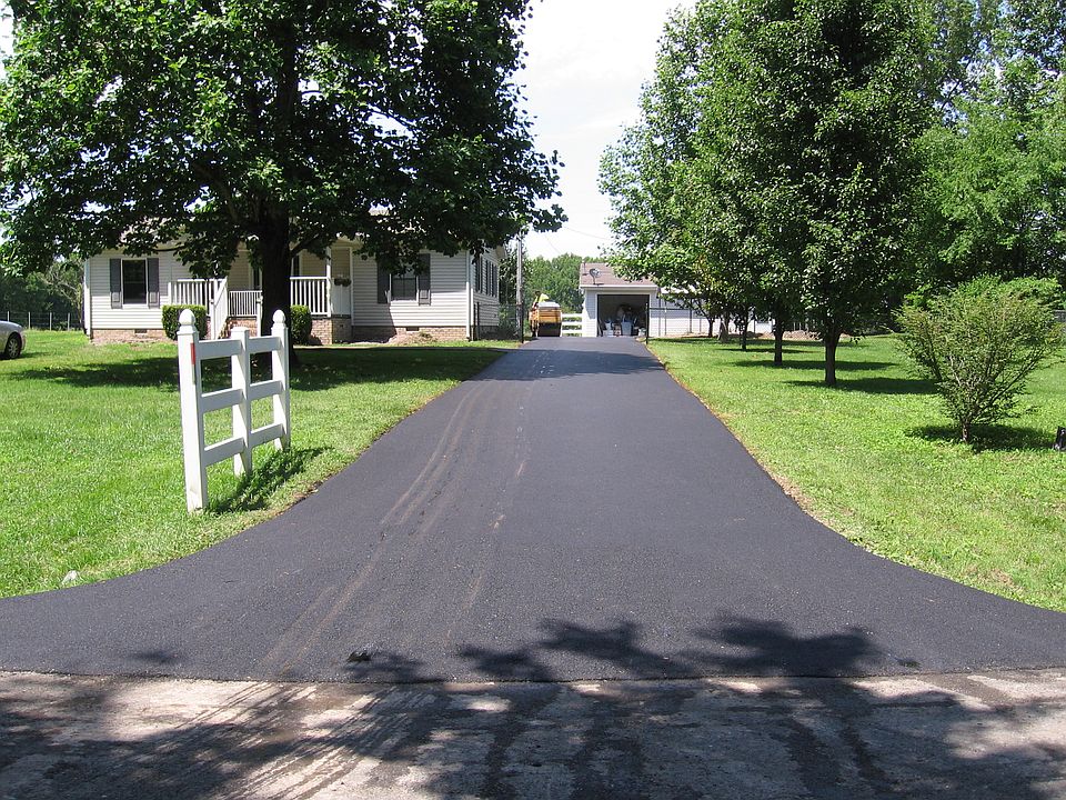 2nd image of 8100 Pleasant Hill Rd