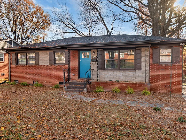 1330 Dean St — Photo 62