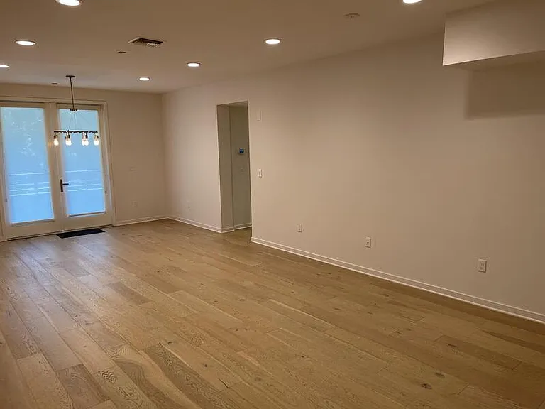 4240 Laurel Canyon Blvd #203 — Photo 6