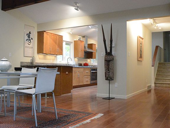 2nd image of 32725 Creekside Dr