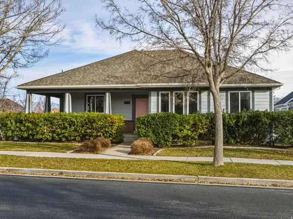 11541 S Harvest Crest Way W, South Jordan, UT 84009