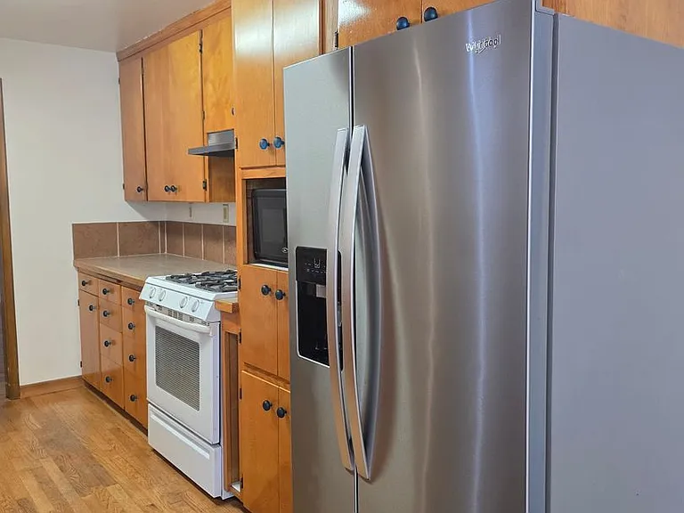 1012 N Villard St — Photo 23