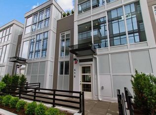 1045 Austin Ave #410, Coquitlam, BC V3K3P5