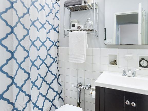 5th image of 411 E 57th St APT 10B