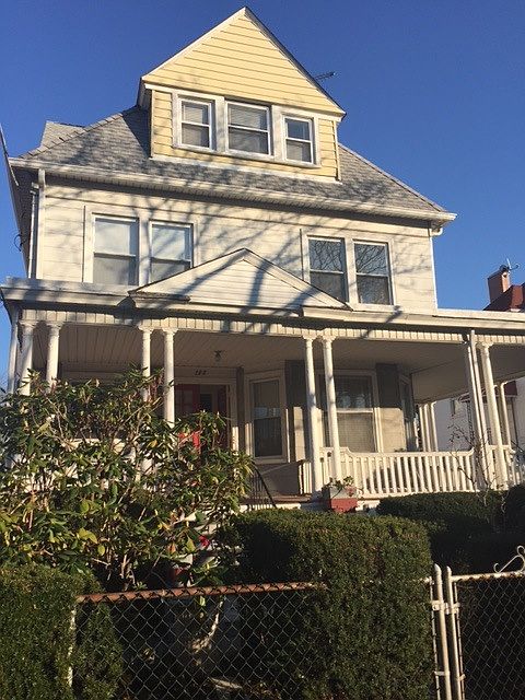 1st image of 133 Rich Ave