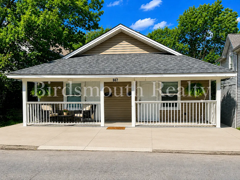 667 Magnolia St NW #L
