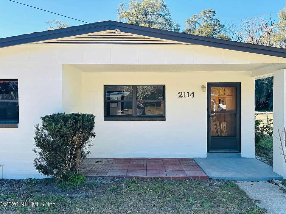 1st image of 2114 WESTOVER Drive