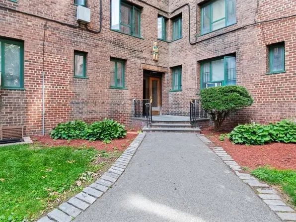 1960 E Tremont Avenue #6H, Bronx, NY 10462