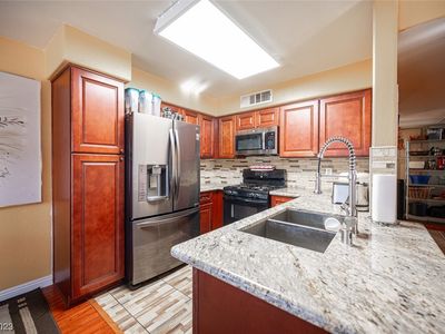 3083 Key Largo Dr UNIT 102, Las Vegas, NV, 89120