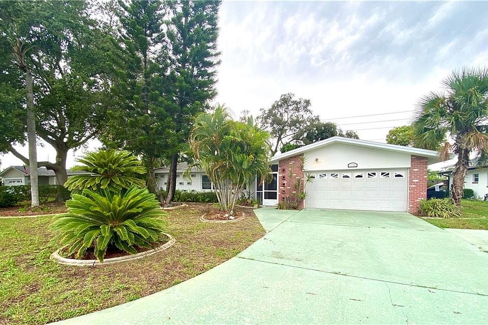 1st image of 2134 Campus Dr