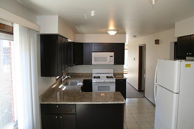 1st image of 1709 E 31st St