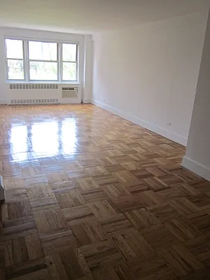 Rented by Manhattan Flats | media 36