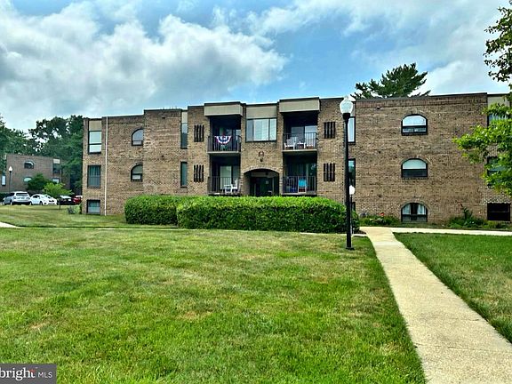 4th image of 20 Silverwood Cir APT 5