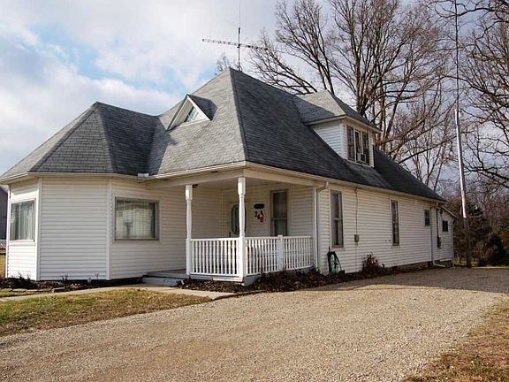 2nd image of 246 Mill St