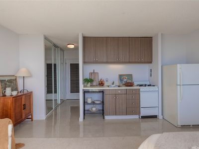 1550 Wilder Ave APT A1113, Honolulu, HI, 96822