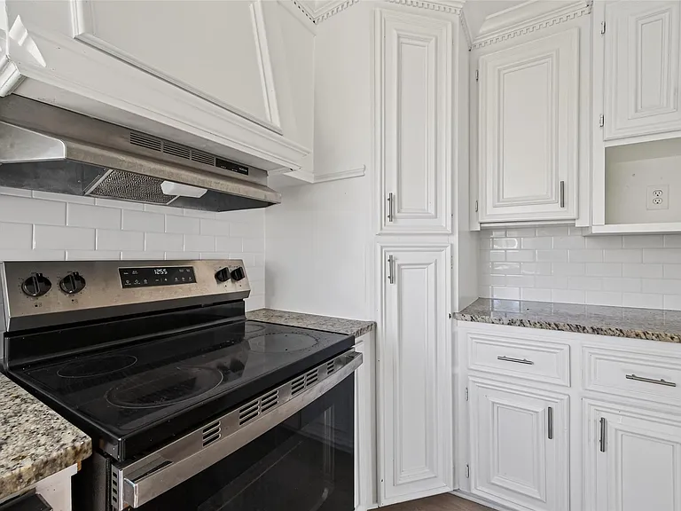 4626 Dewberry St — Photo 18