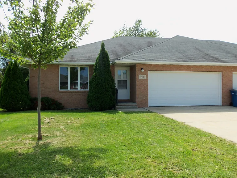 1538 Gene Ct — Photo 1
