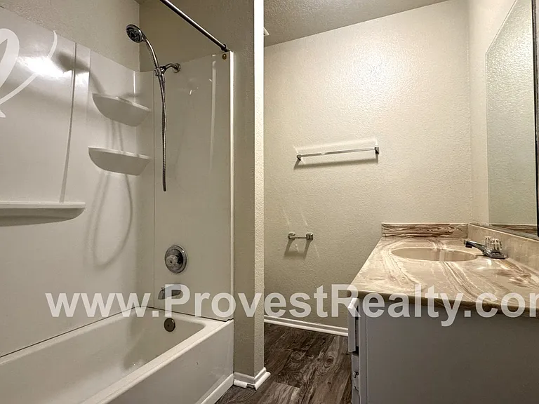 Sioux Rd 22526- / AVT 2 LLC — Photo 10