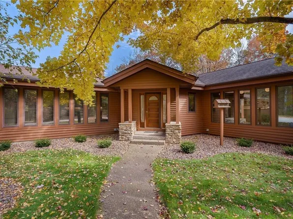 7000 South Shore Drive, Altoona, WI 54720