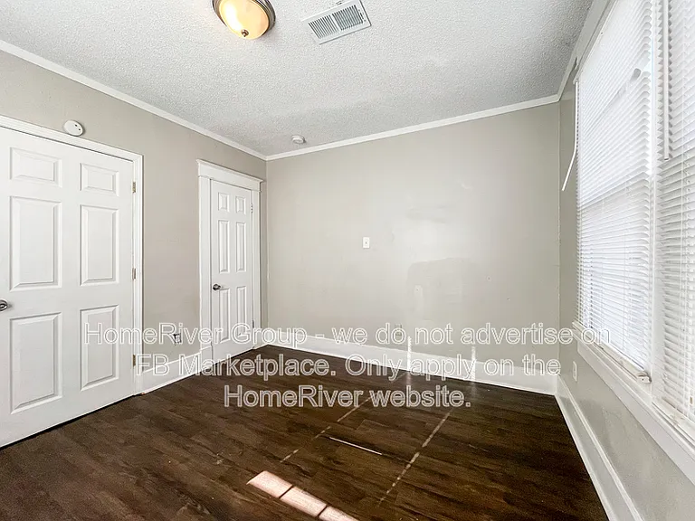 880 N Watkins St — Photo 8