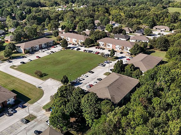 2nd image of 1300-1459 W Eaglewood Dr #A6373fc19