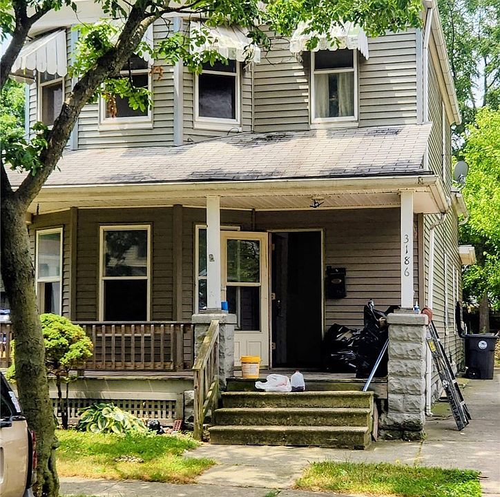 1st image of 3186 W 94th St