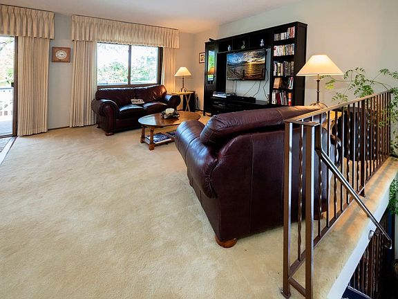 4th image of 11111 Xavier Cir