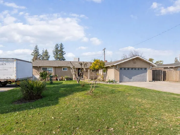 2527 S Linda Vista St, Visalia, CA 93277