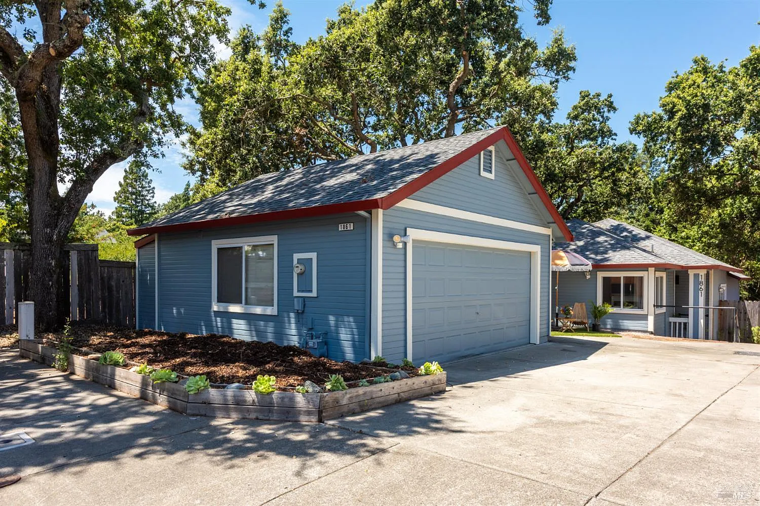 1861 Rhianna Street - Photo 2