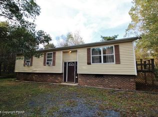 146 Old Stage Rd, Albrightsville, PA 18210