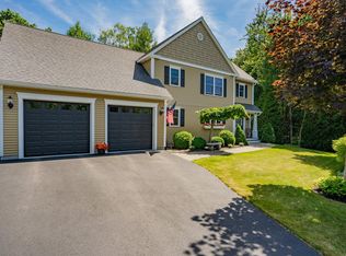 8 Mariners Cv, Scarborough, ME 04074