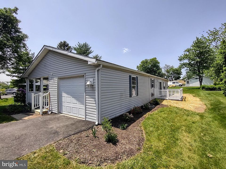 113 Carver Ln, Royersford, PA 19468 Zillow