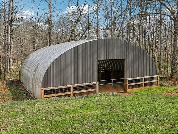 3rd image of 6380 Claude Parks Rd