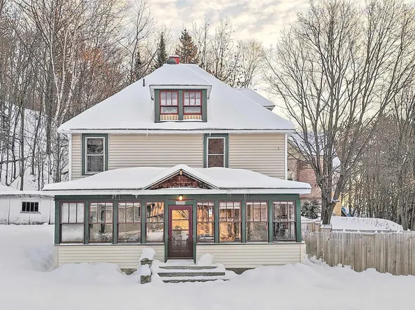 49044 Military Rd, Hancock, MI 49930