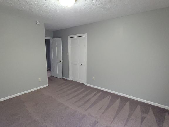 2nd image of 80 Ridgecrest Ct