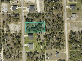 916 Thompson Ave, Lehigh Acres, FL 33972