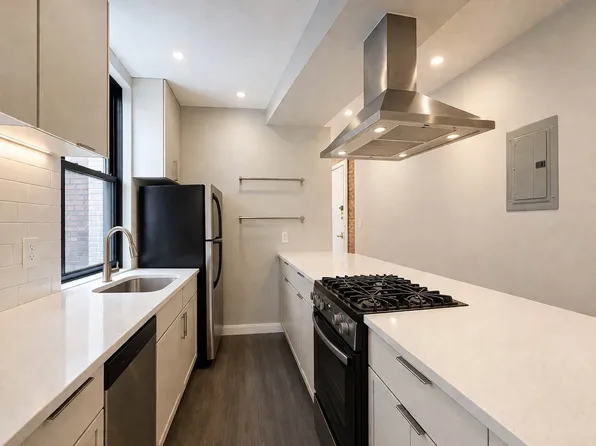 570 West 182nd Street image 1 of 9
