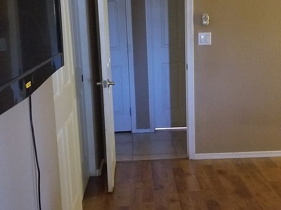 3rd image of 9977 S Kingman Dr