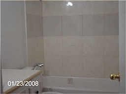5th image of 5030 Holloway Dr