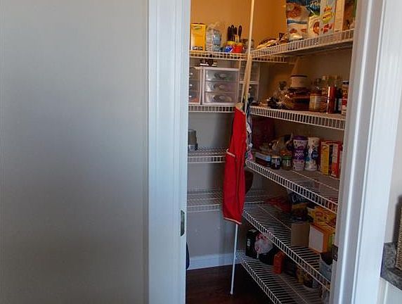 4th image of 16680 Greensboro Dr