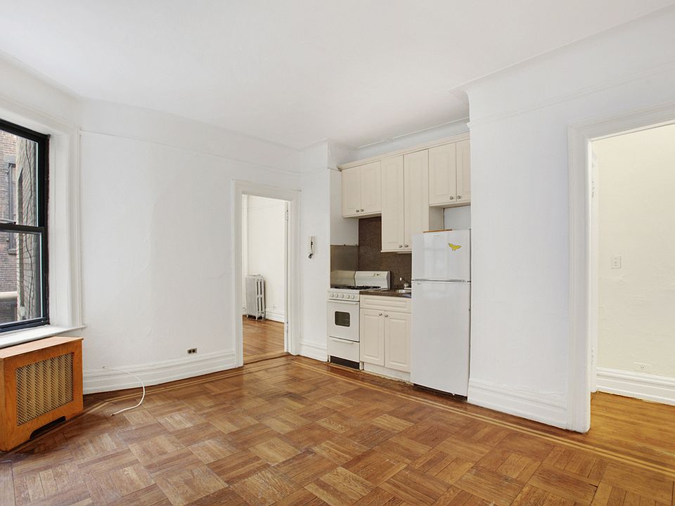 1st image of 111 W 16th St APT 2L