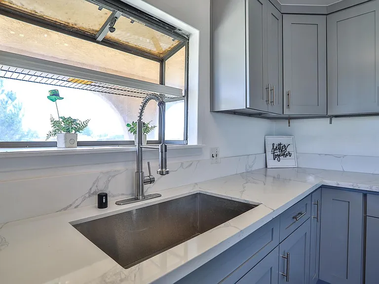 7033 W Avenue A2 — Photo 9