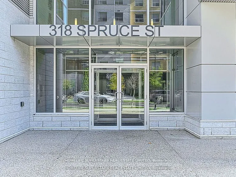 318 Spruce St #406 — Photo 2