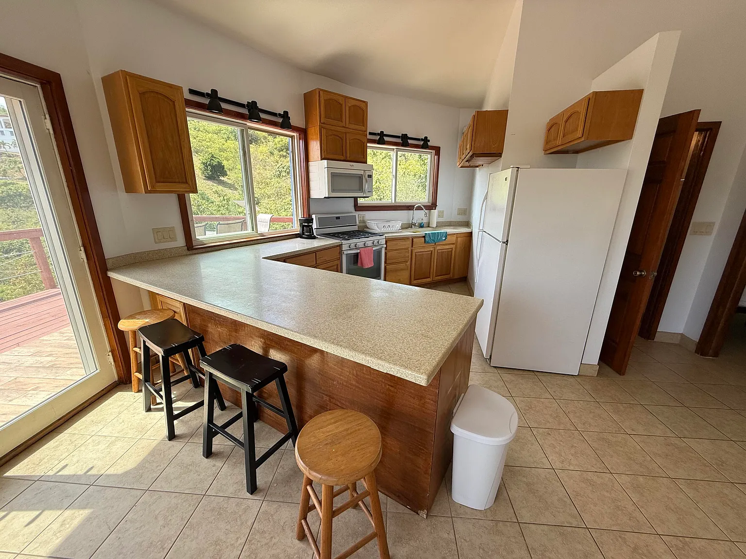 2 bed, $2,000 — Photo 4